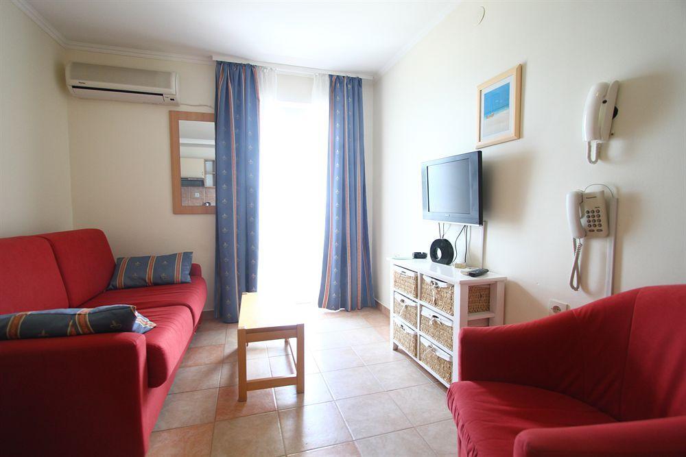 Aparthotel Castrum Novum Novigrad (Istria) Exterior photo